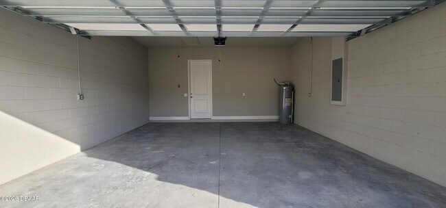 Foto del edificio - 111 Longridge Ln