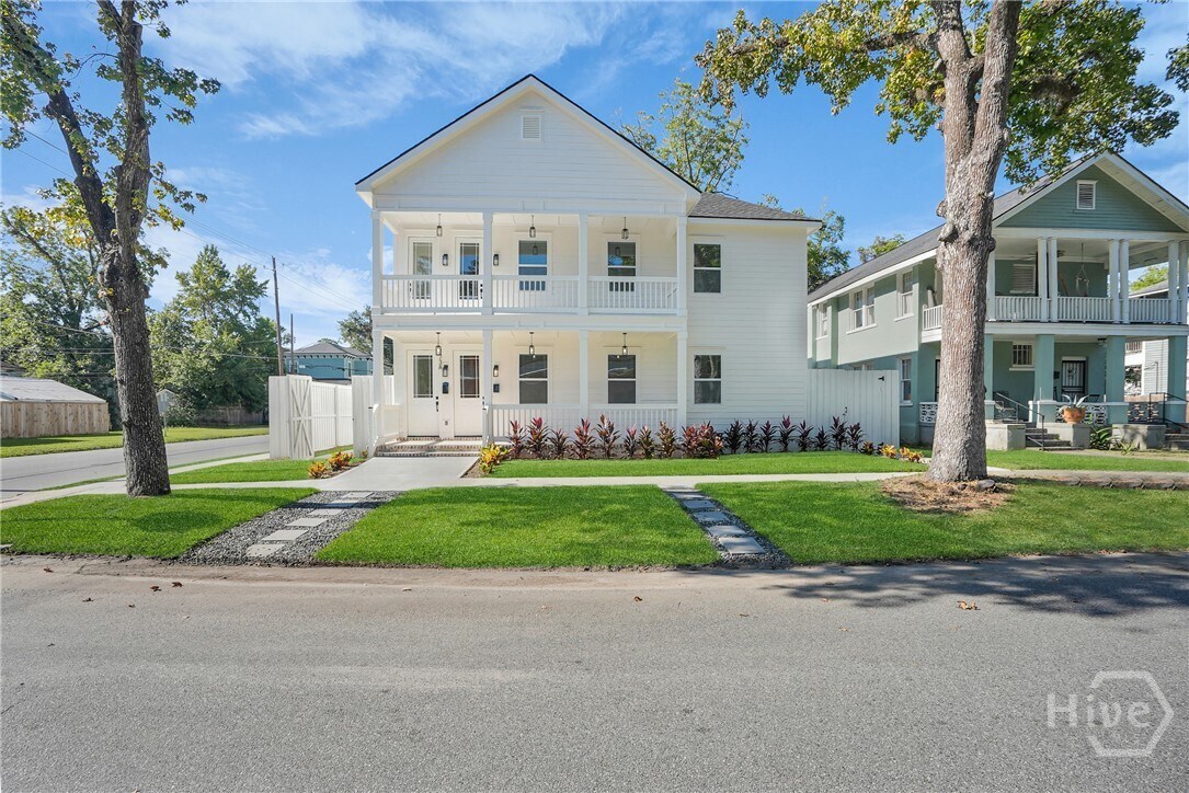 Primary Photo - 773 E Duffy St