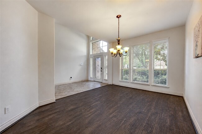 Building Photo - 3707 Cibolo Ct