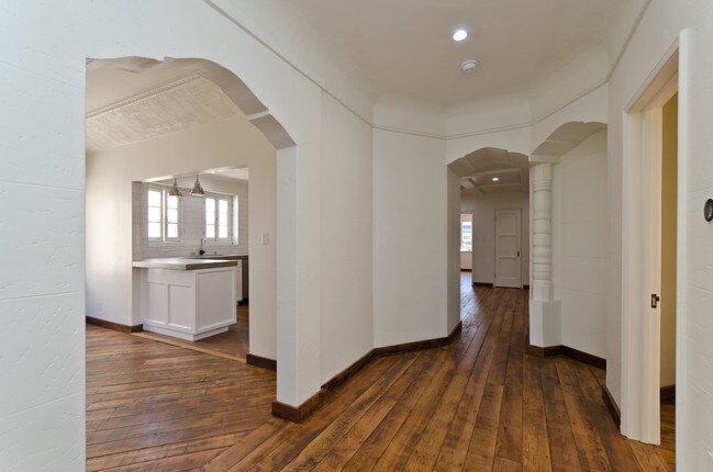 Foto del edificio - 6222 Orange St