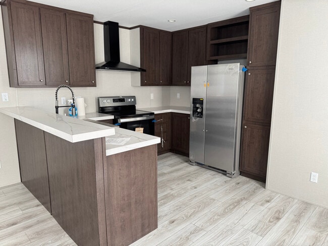 Foto del edificio - 1702 Dakota Trce