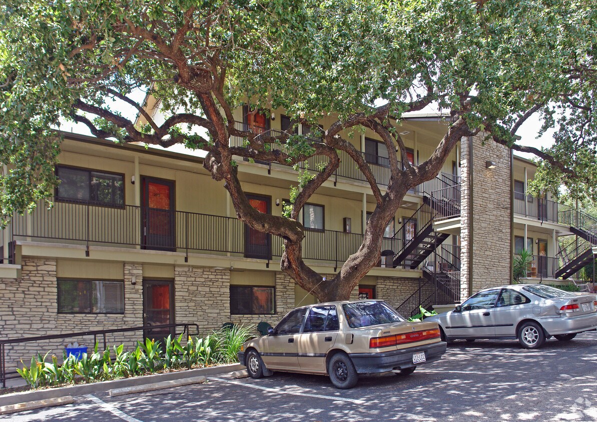 Building Photo - 1507 W 39 1/2 St