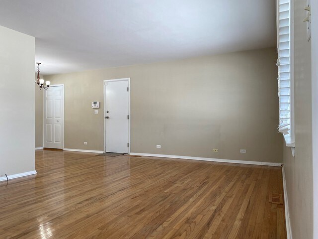Foto del edificio - 1736 N Walnut Ave