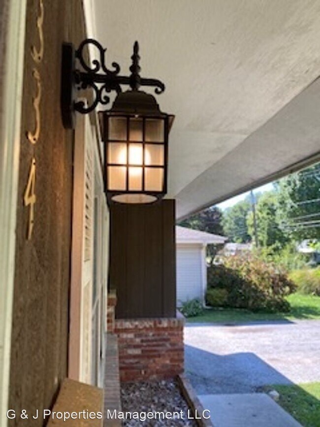 Building Photo - 2 br, 1 bath House - 1334 Cozy