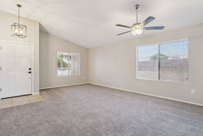 Foto del edificio - Nice 3 bedroom 2 bath