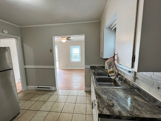 Foto del edificio - 130 Reid St