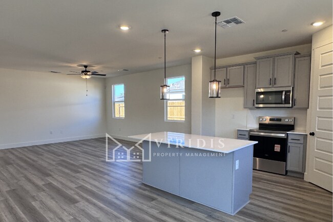 Foto del edificio - 7408 Brenner Pass Way