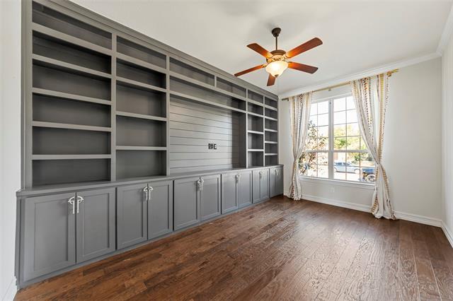 Building Photo - 947 Park Ridge Dr