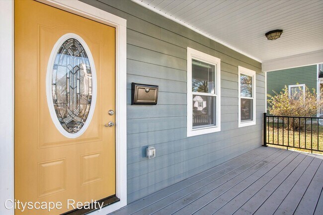 Building Photo - 4 br, 4.5 bath House - 1800 Boston Avenue