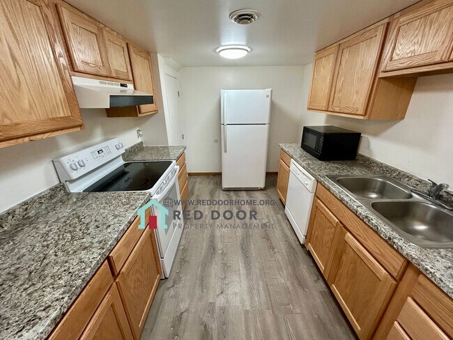 Foto del edificio - 3605 Central