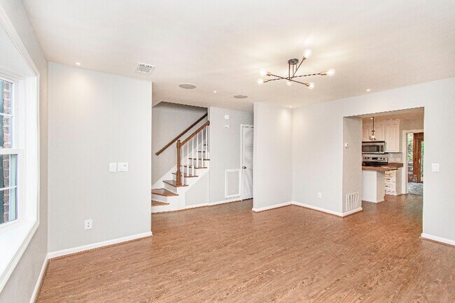 Foto del edificio - 1825 Sussex Rd