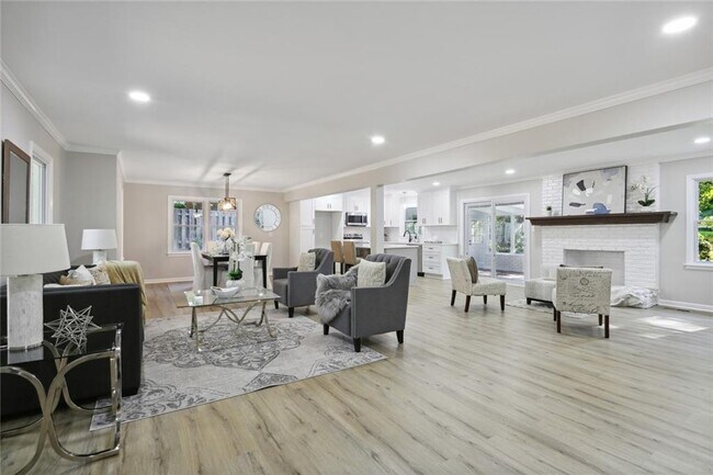 Foto del edificio - 4159 King Valley Dr SE