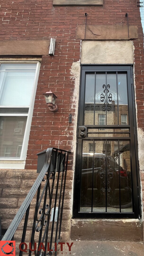 Foto del edificio - 830 E Willard St