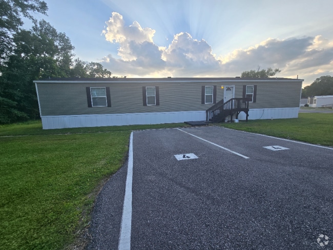 Building Photo - 13124 Herring Dr