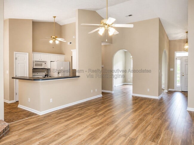 Foto del edificio - 8518 Lawnpark Dr
