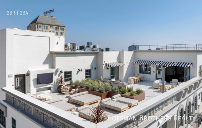 Foto del edificio - 1816 N Cherokee Ave