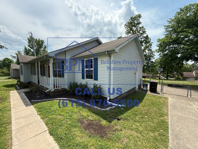 Building Photo - Charming 3 Bed, 2 Bath Home in Greenbrier ...