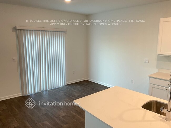 Building Photo - 674 Orellana Rd