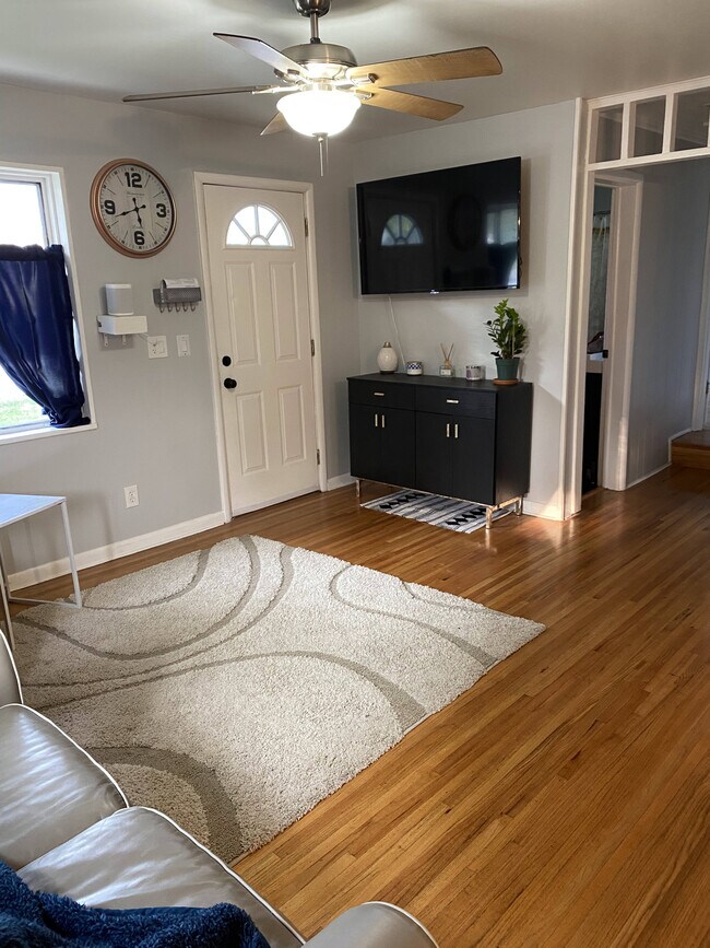 Living room - 8520 W 52nd Ave