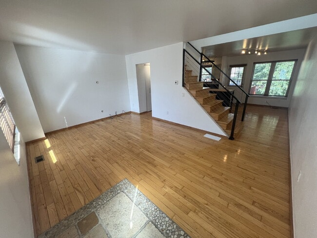 Building Photo - 2355 W 32nd Ave