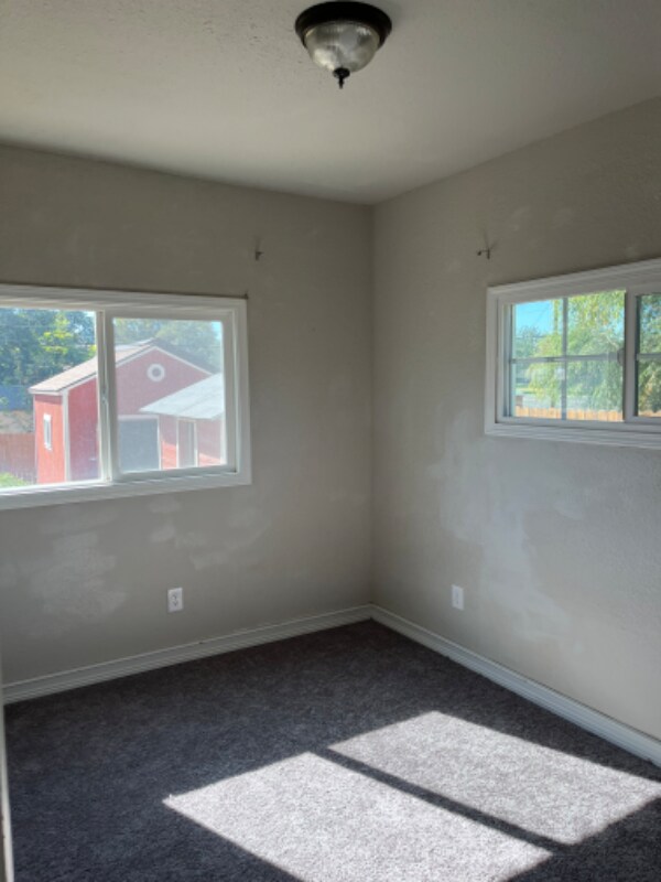 Building Photo - 1224 Everett St