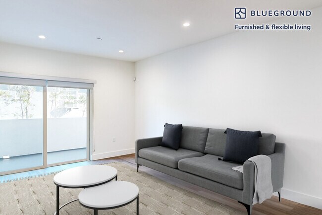 Foto del edificio - 518 N Gramercy Pl