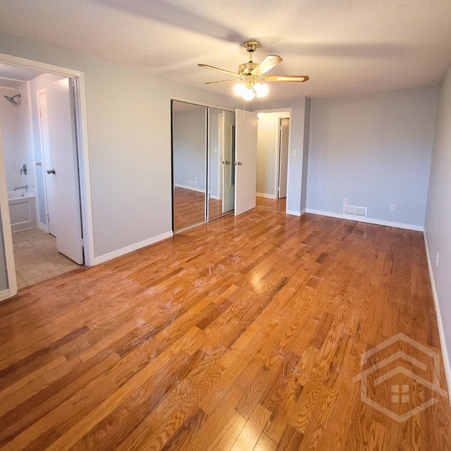 Building Photo - 3-Bedroom Townhouse in Woodstock!!