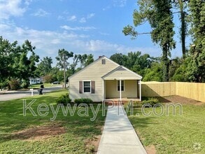 Building Photo - 302 Bluff Ave