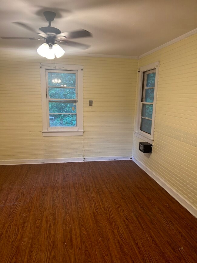 Building Photo - 324 State St