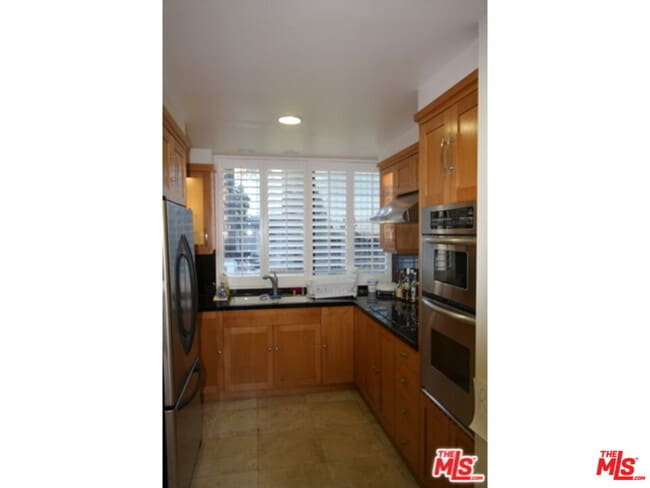 Foto del edificio - 2160 Century Pk E