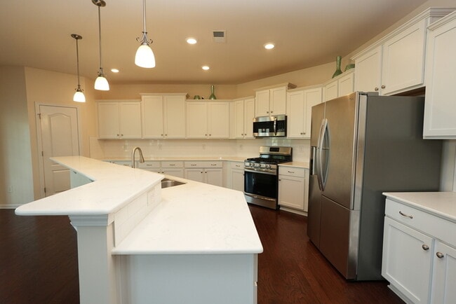 Photo - Modern Comfort Meets Space – 4BR/3.5BA Hom... House