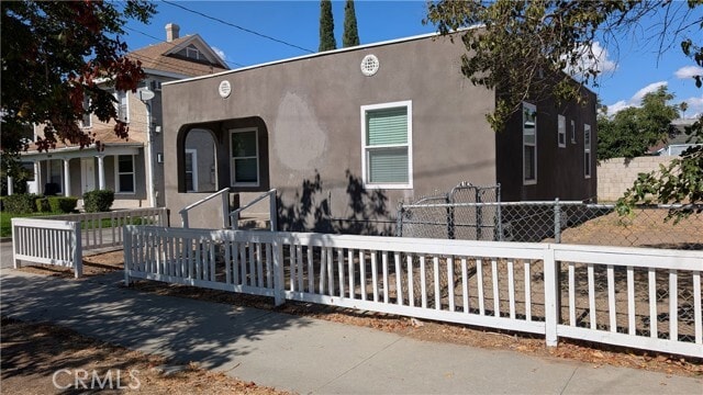 Building Photo - 3445 4th St