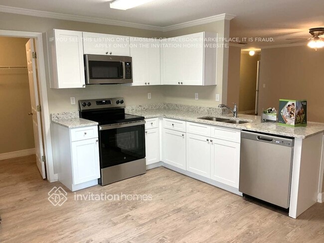 Building Photo - 1065 Guild St