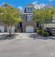 Building Photo - 4577 Leamore Square Rd