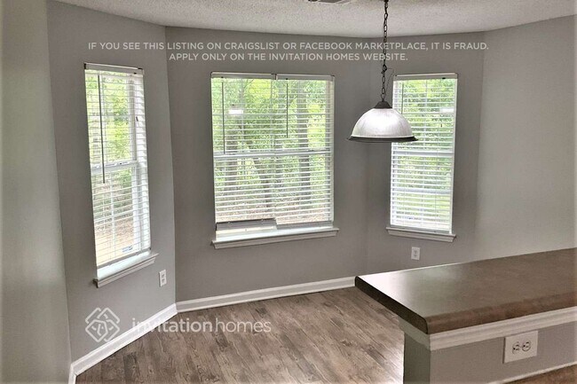 Foto del edificio - 2293 Creel Rd