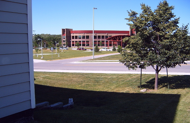 Building Photo - Sundial Square