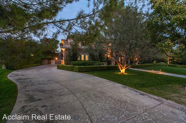 Building Photo - 9820 Winter Palace Dr