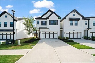 Building Photo - 4637 Cypress Landing Wy