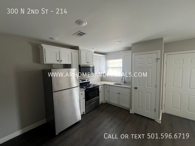 Foto del edificio - 300 N 2nd St
