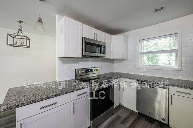 Foto del edificio - 3366 Delmar Ln NW