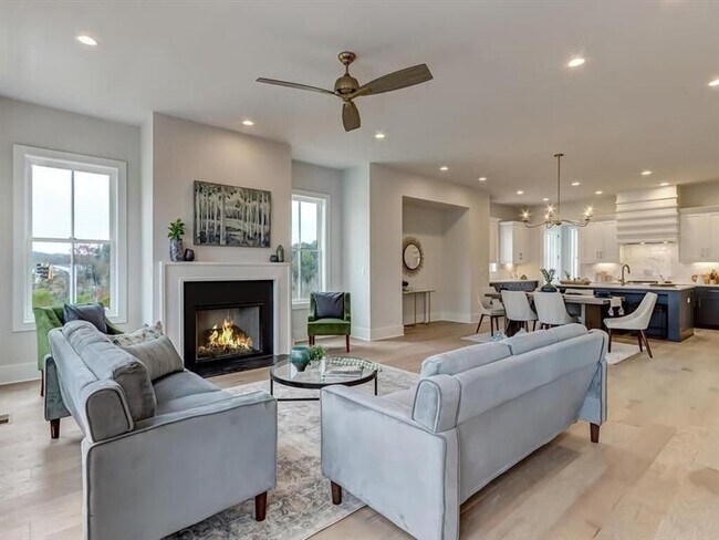 Building Photo - 6945 Viridian Aly
