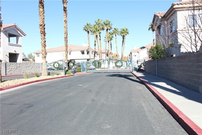 Building Photo - 2100 Black Island St