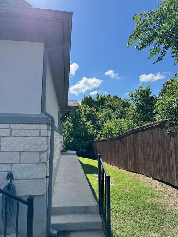 Building Photo - 7305 Conway Dr