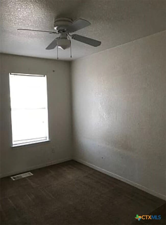 Building Photo - 3803 Ys Pak Ct