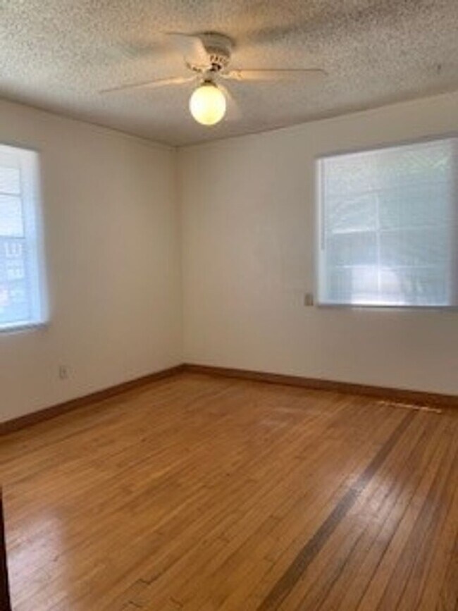 Building Photo - RBERNL