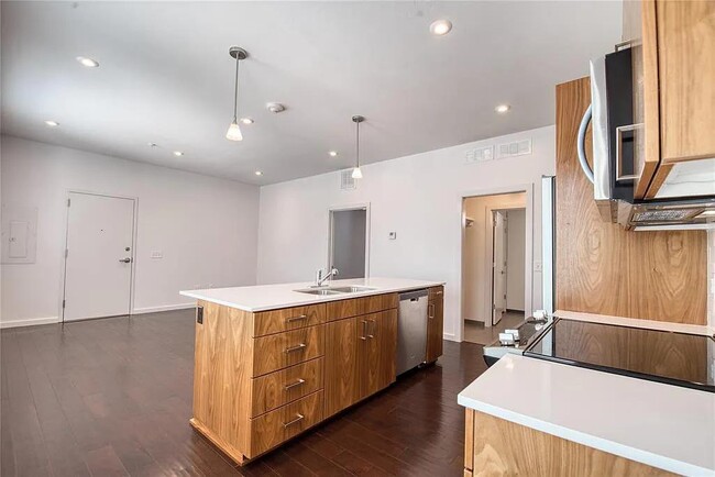 Foto del edificio - 627 Couch Dr