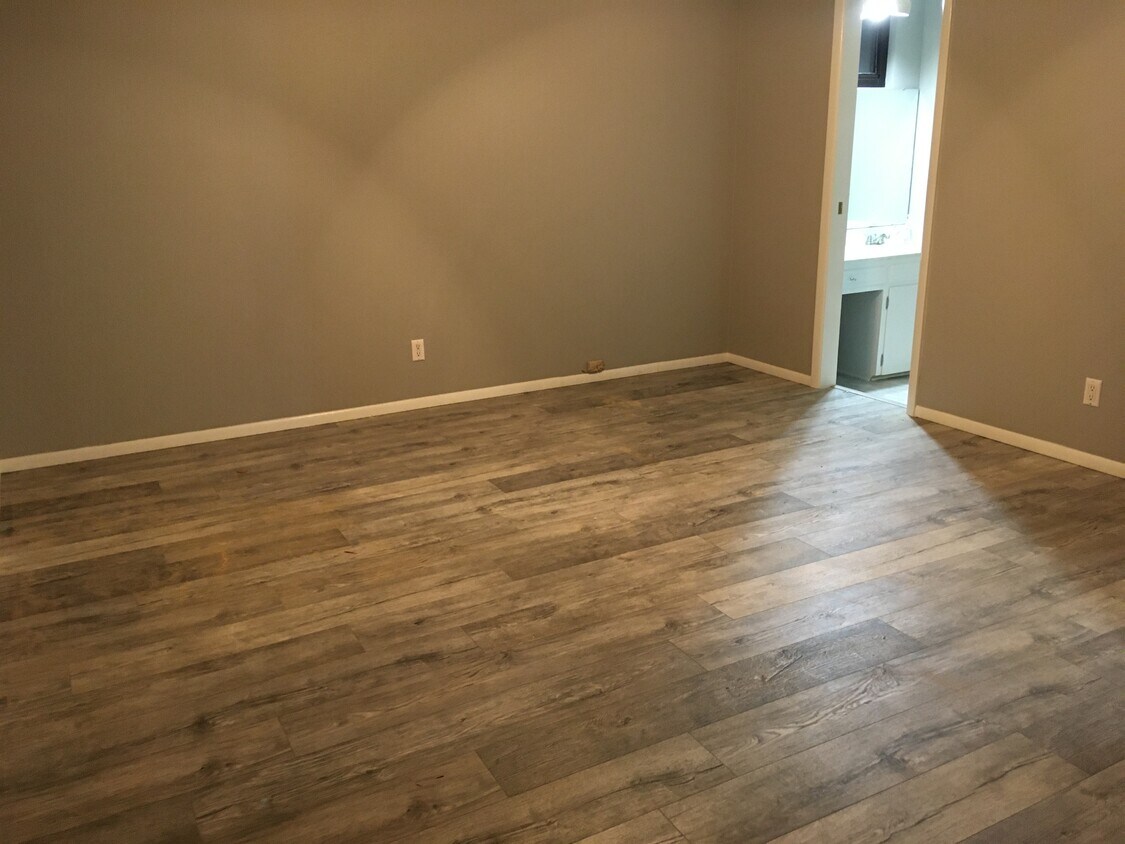 1806 Hillman St, Conway, AR 72034 House for Rent in Conway, AR