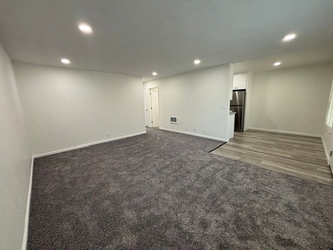 Interior Photo - The Sandpiper Apartments