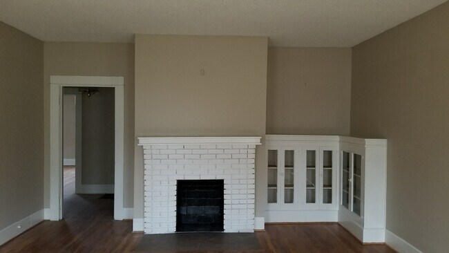 Foto del edificio - Dartmouth Ave