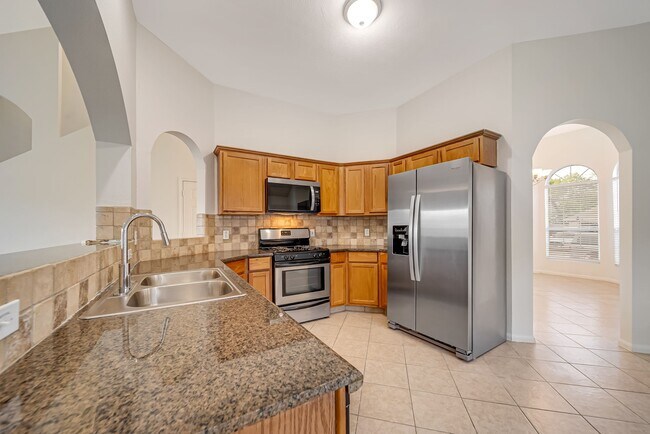 Foto del edificio - 18439 Sunrise Oaks Ct